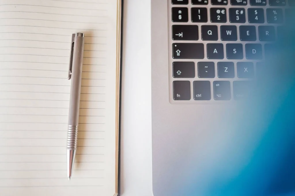 Copywriting and ghostwriting comparison for content marketing success